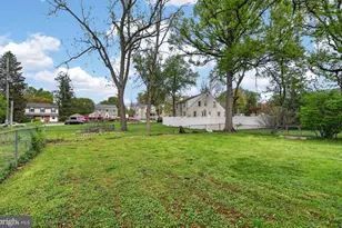 1949 Forrest Ave, Morton, PA 19070 - Photo 47