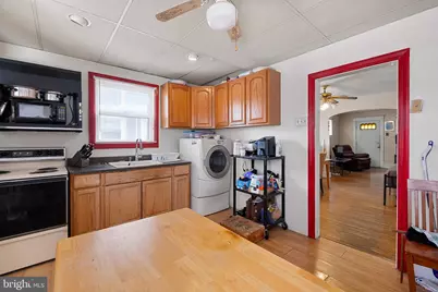 30 N Llanwellyn Avenue, Glenolden, PA 19036 - Photo 9