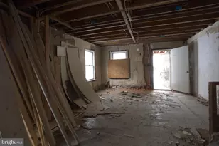 1109 Brown St, Chester, PA 19013 - Photo 5