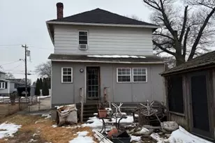 215 Chippewa St, Essington, PA 19029 - Photo 17