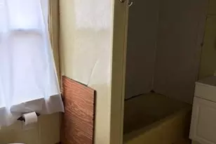 215 Chippewa St, Essington, PA 19029 - Photo 13