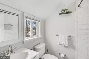 124 Belmont Ave, Folsom, PA 19033 - Photo 19