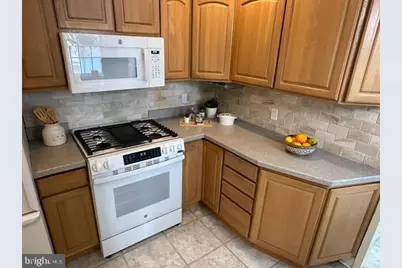 204 Rutledge Avenue, Folsom, PA 19033 - Photo 5