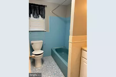 506 Corinthian Avenue, Essington, PA 19029 - Photo 9