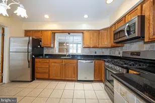 52 Wentworth Ln, Bryn Mawr, PA 19010 - Photo 7