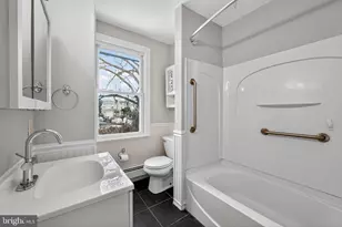 223 Lafayette Ave, Darby, PA 19023 - Photo 9