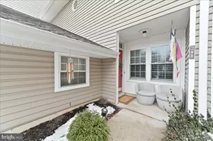 211 Nottingham Ct, Glen Mills, PA 19342 - Photo 3