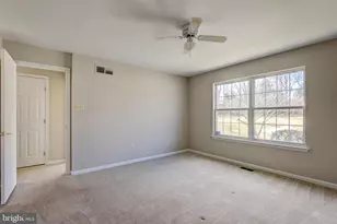 2302 Century Ln, Chadds Ford, PA 19317 - Photo 17