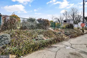 666 Rively Ave, Glenolden, PA 19036 - Photo 13