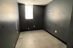 3038 W 2nd St, Chester, PA 19013 - Photo 5