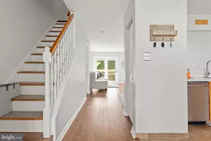 632 Woodgate Ln, Aston, PA 19014 - Photo 5