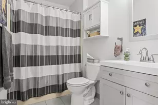 632 Woodgate Ln, Aston, PA 19014 - Photo 15