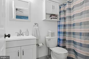 632 Woodgate Ln, Aston, PA 19014 - Photo 19