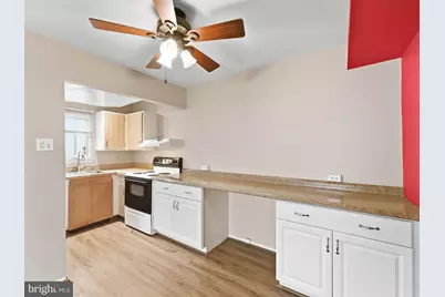 100 E Glenolden Avenue #T-13, Glenolden, PA 19036 - Photo 9