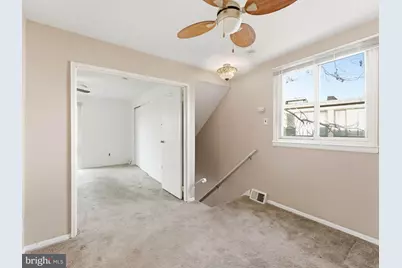 100 E Glenolden Avenue #T-13, Glenolden, PA 19036 - Photo 13