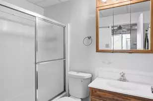 100 E Glenolden Ave, Glenolden, PA 19036 - Photo 19