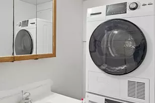 100 E Glenolden Ave, Glenolden, PA 19036 - Photo 21