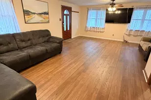 92 Florence Ave, Aston, PA 19014 - Photo 3