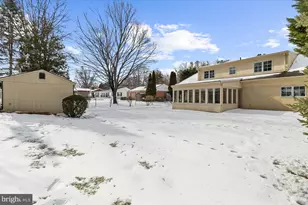 2037 Woodside Ln, Broomall, PA 19008 - Photo 35