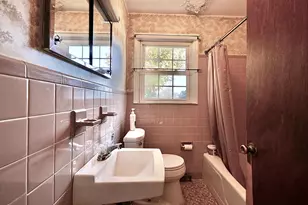 113 W Knowlton Rd, Media, PA 19063 - Photo 25