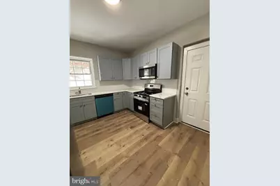 18 W 5th Street #D, Media, PA 19063 - Photo 9