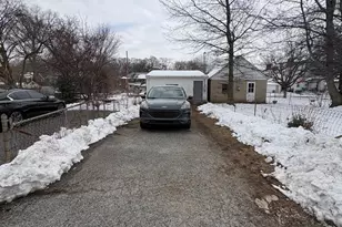 612 Saude Ave, Essington, PA 19029 - Photo 15