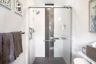 123 Old Forest Rd, Wynnewood, PA 19096 - Photo 15