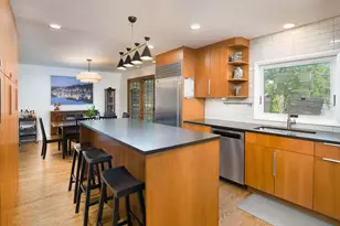 123 Old Forest Rd, Wynnewood, PA 19096 - Photo 9