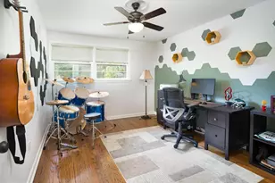 123 Old Forest Rd, Wynnewood, PA 19096 - Photo 17