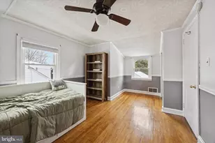 933 Greenbriar Ln, Springfield, PA 19064 - Photo 11