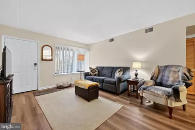 7204 Hilltop Drive #94, Brookhaven, PA 19015 - Photo 11