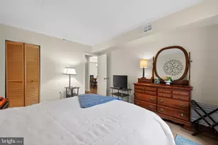 7204 Hilltop Dr, Brookhaven, PA 19015 - Photo 25