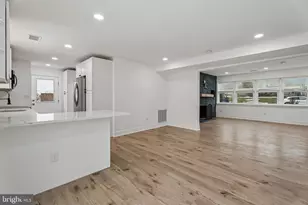 2213 Windsor Cir, Broomall, PA 19008 - Photo 15