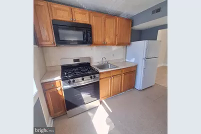 404 Nashville Court, Wallingford, PA 19086 - Photo 5