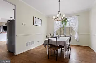 411 Highgrove Ln, Aston, PA 19014 - Photo 17