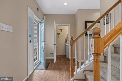 411 Highgrove Lane, Aston, PA 19014 - Photo 5