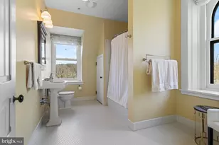 228 S Radnor Chester Rd, Villanova, PA 19085 - Photo 65