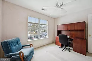 419 Derry Dr, Aston, PA 19014 - Photo 19