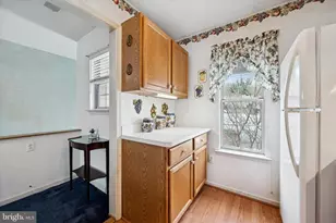 419 Derry Dr, Aston, PA 19014 - Photo 5