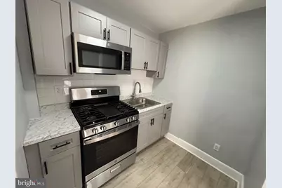 542 Keystone Avenue, Darby, PA 19023 - Photo 5