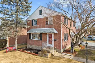 409 W Grays Ave, Glenolden, PA 19036 - Photo 1