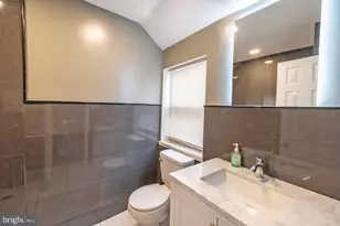 124 Main St, Darby, PA 19023 - Photo 9