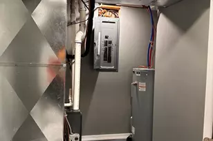 32 Kent Rd, Upper Darby, PA 19082 - Photo 9