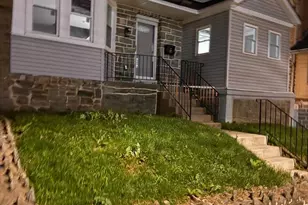 32 Kent Rd, Upper Darby, PA 19082 - Photo 1