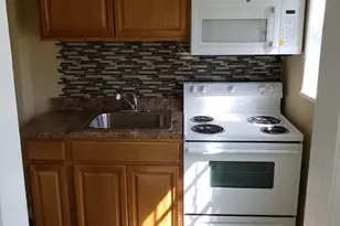 208 Marks Ave, Darby, PA 19023 - Photo 3