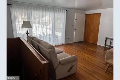 2213 S Lee Lane, Aston, PA 19014 - Photo 3