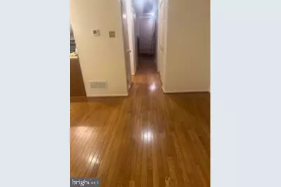 610 S Cedar Lane, Upper Darby, PA 19082 - Photo 17