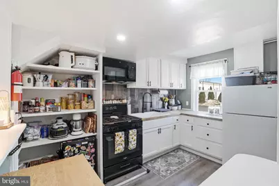 709 Pennsylvania Avenue, Wallingford, PA 19086 - Photo 9