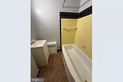 557 Wiltshire Road, Upper Darby, PA 19082 - Photo 9