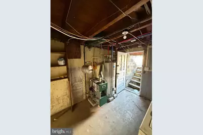 557 Wiltshire Road, Upper Darby, PA 19082 - Photo 15